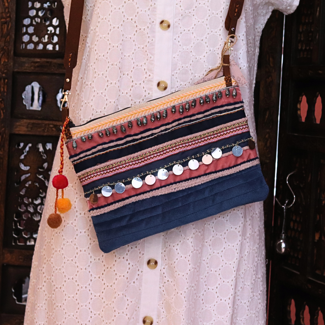 Cass Cross Body Bag in Sky