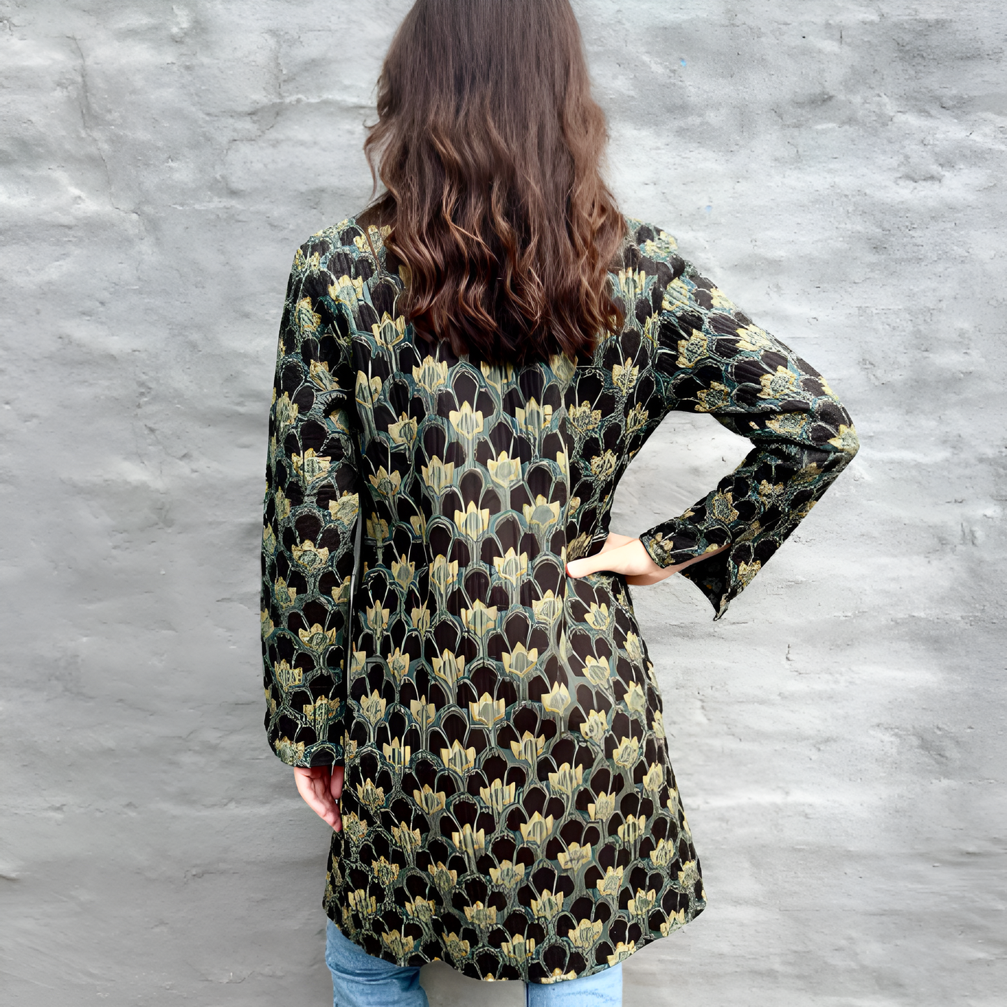 Long Quilted Coat Ebony & Teal Fan