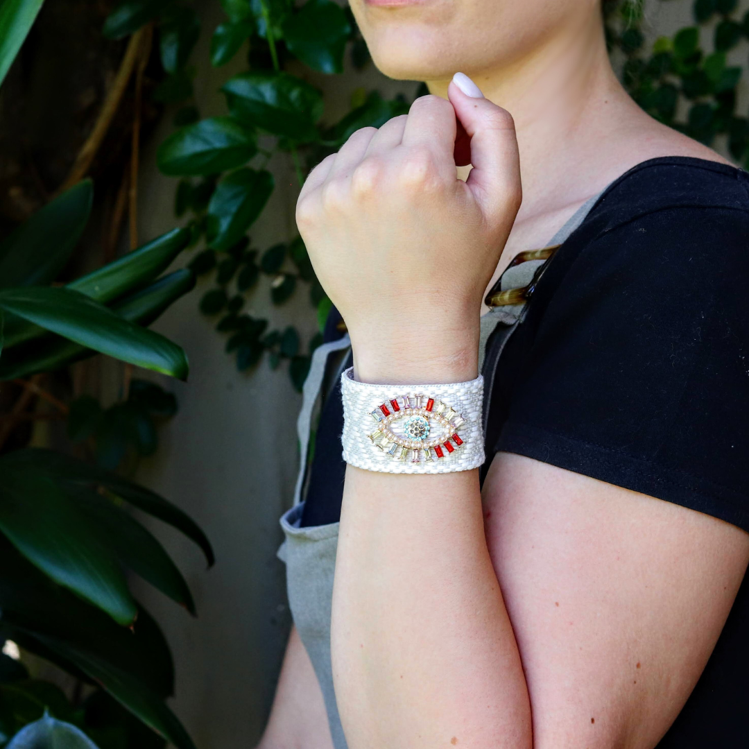 Knitted cuff