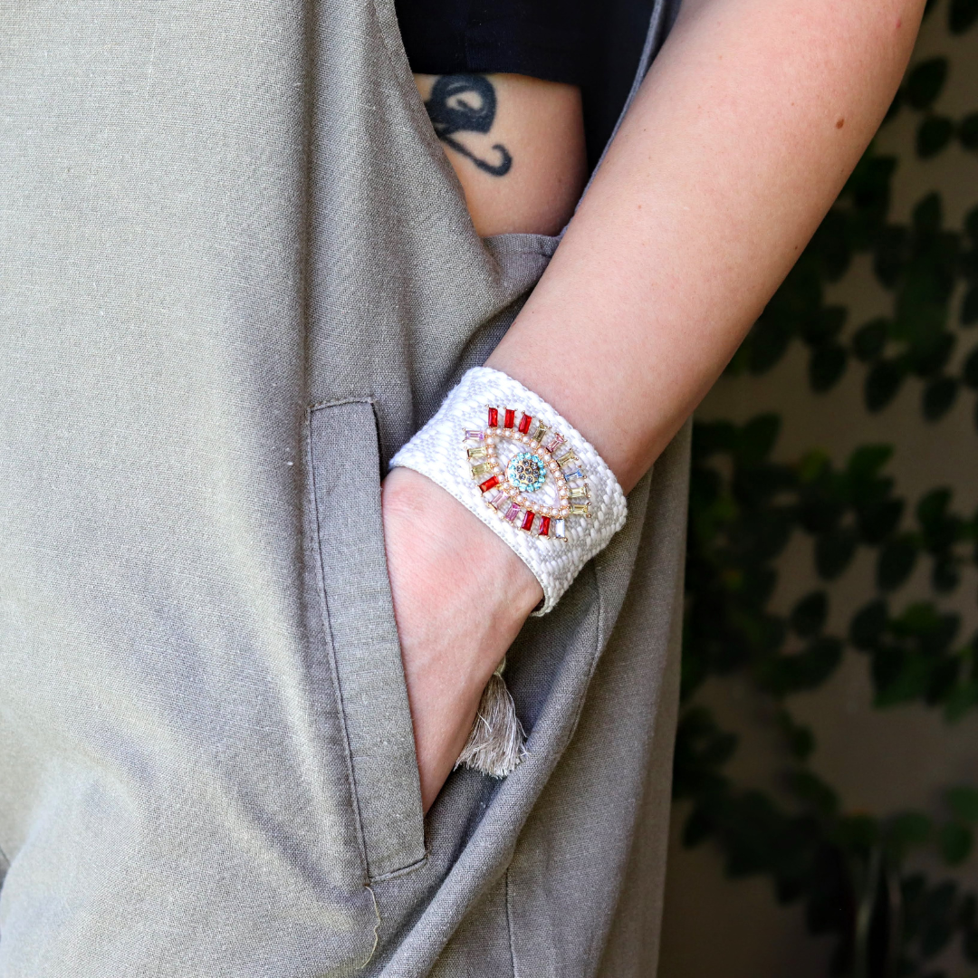 Knitted cuff
