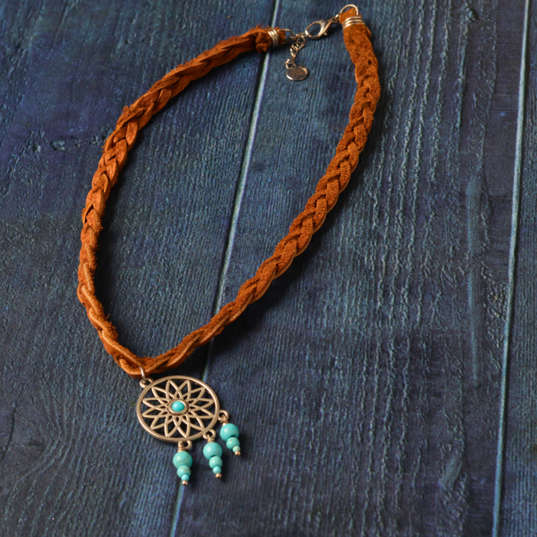 Braided leather & howlite