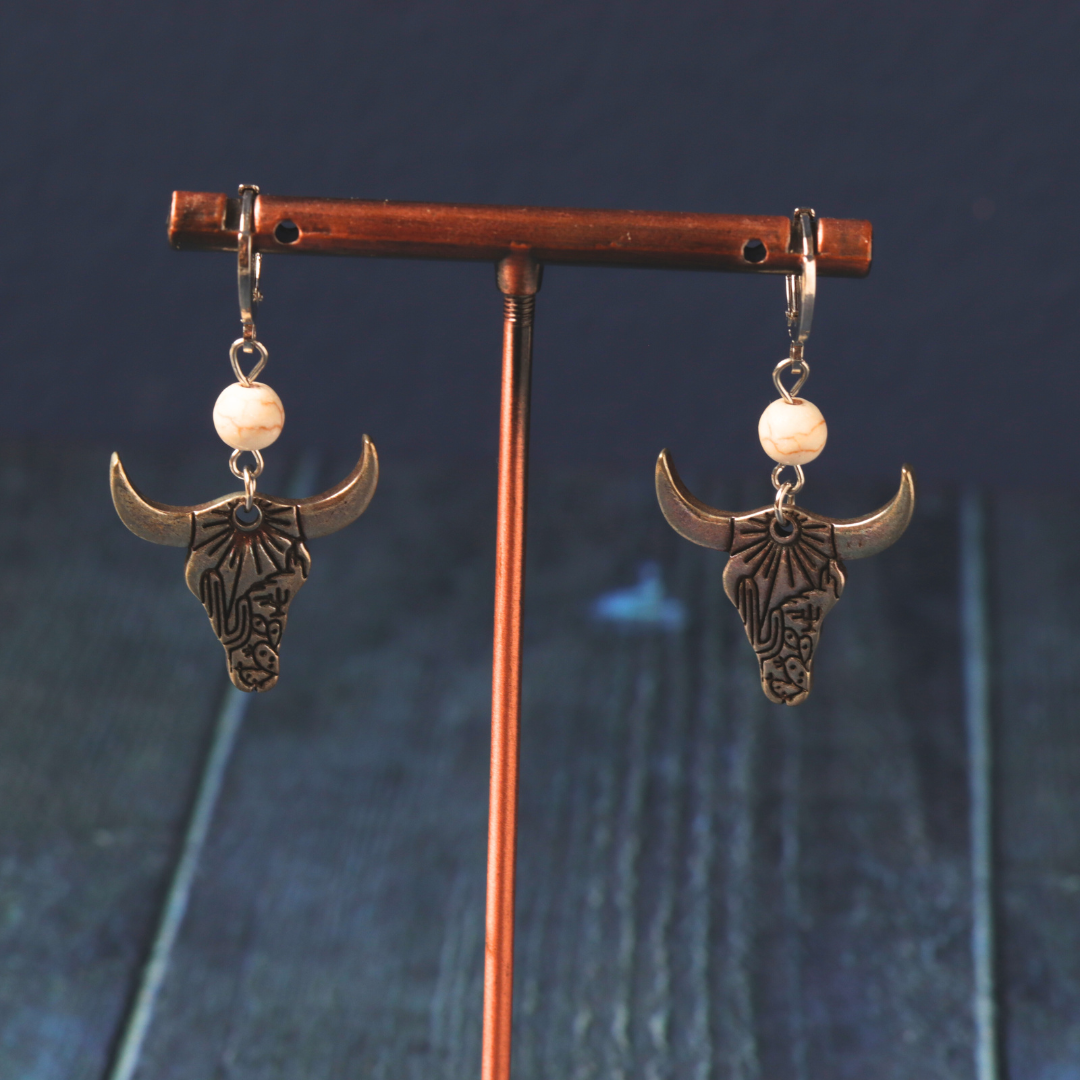 Howlite Cowgirl
