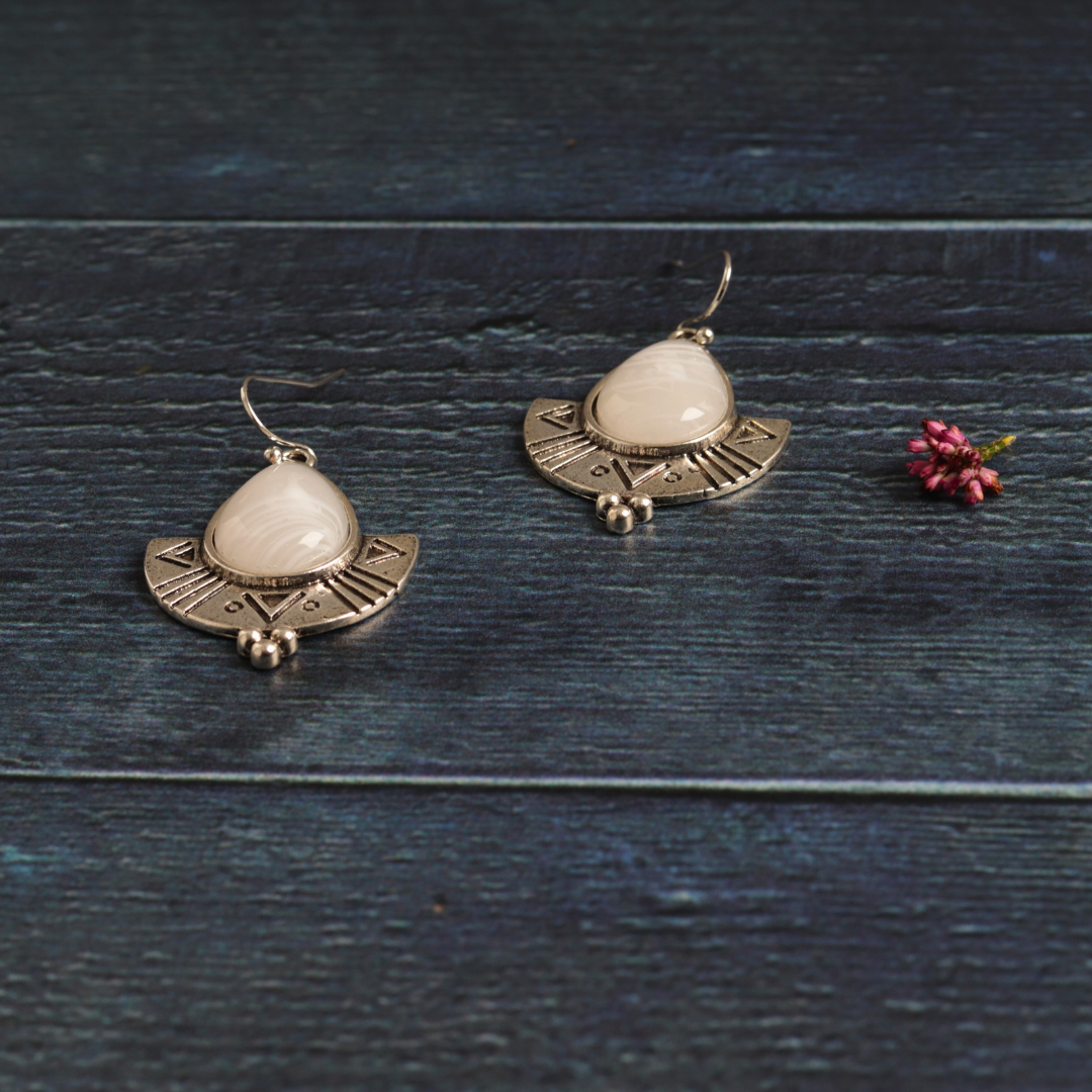 Myrtle's Moonstone