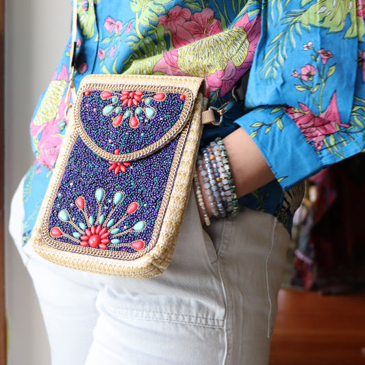 Chloe's crossbody bag in navy