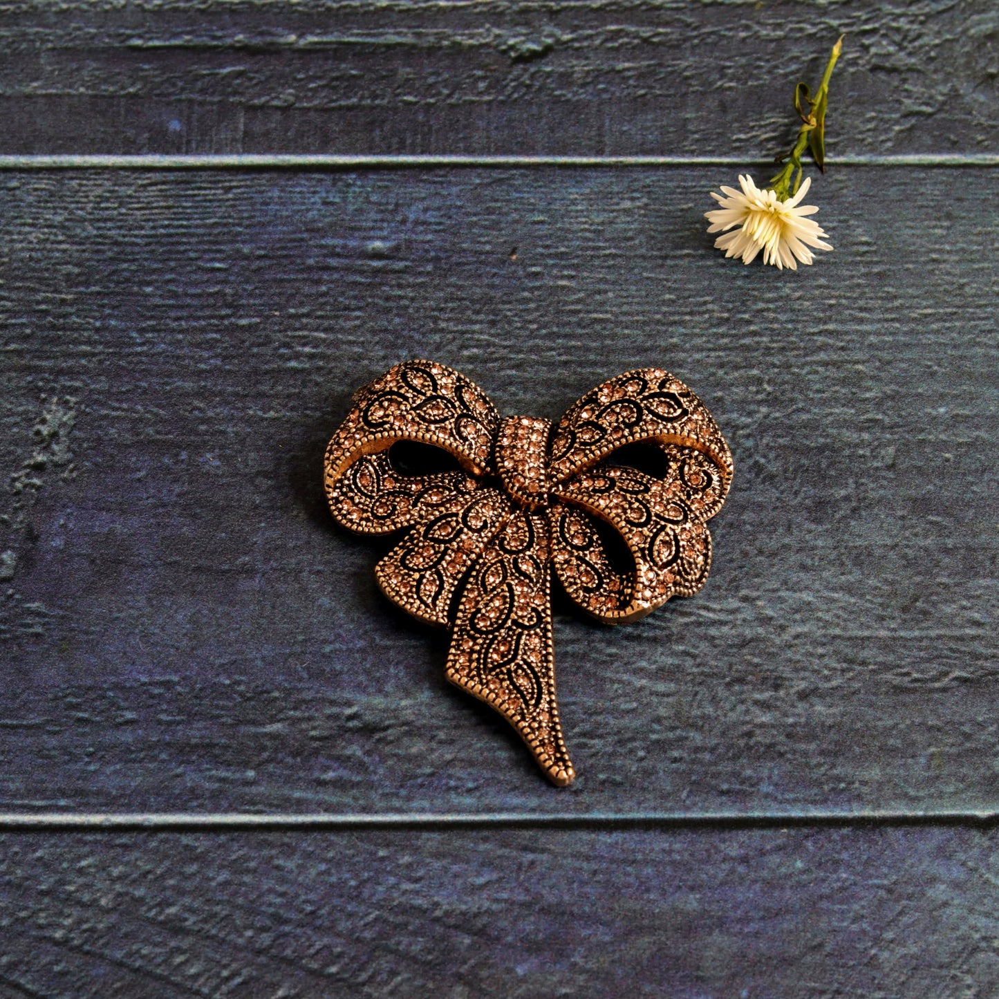 Terracotta bow