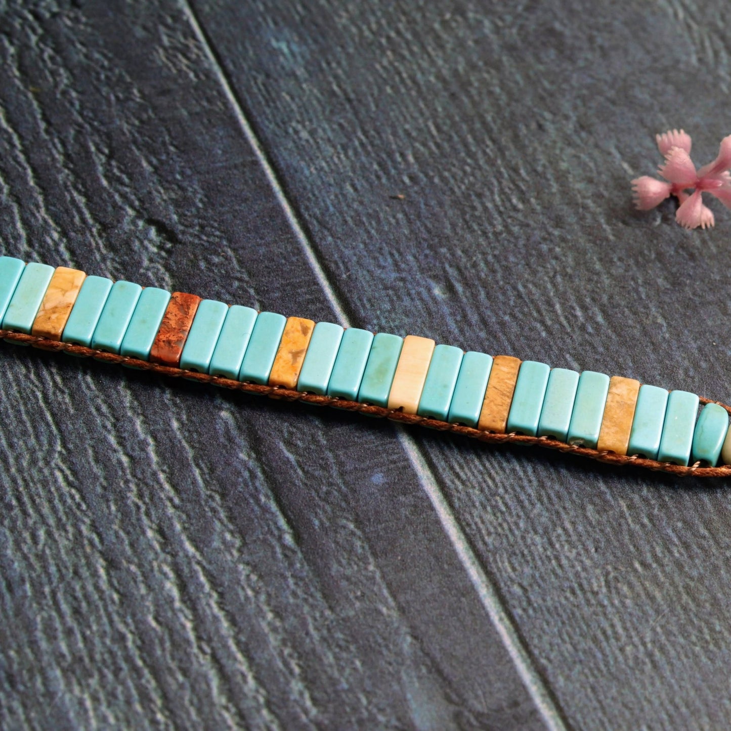 Howlite & Coral - Handmade Jewellery - i am boho