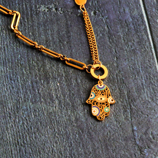 Hamsa stunner