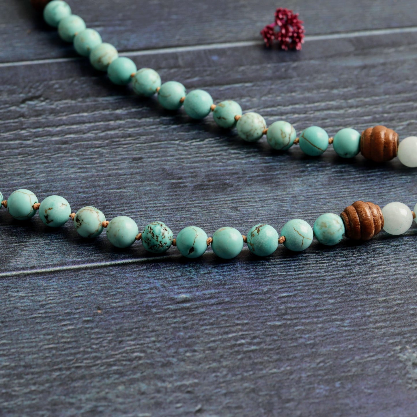 Atlas Howlite & Aventurine