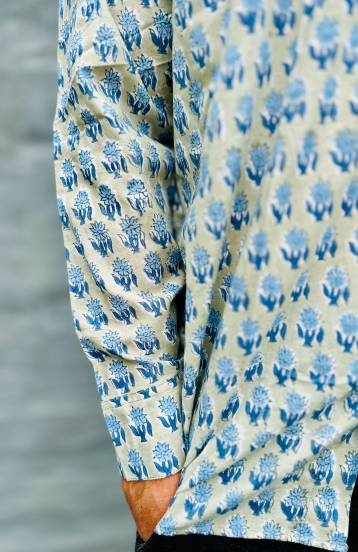 Long sleeve in Sage Daisy