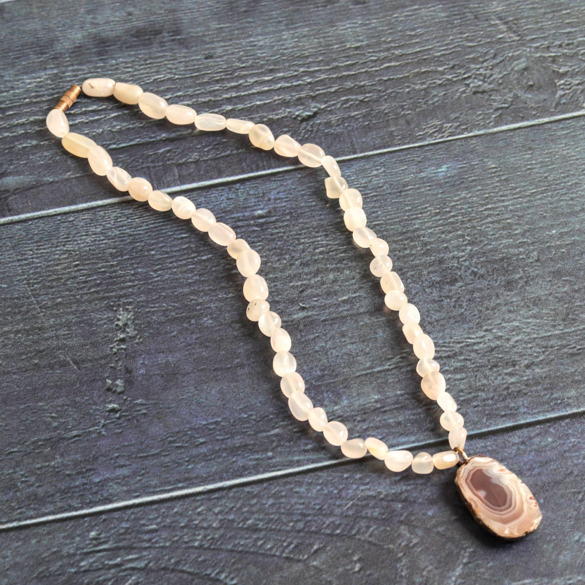 Botswana agate & Moonstone - Handmade Jewellery - i am boho