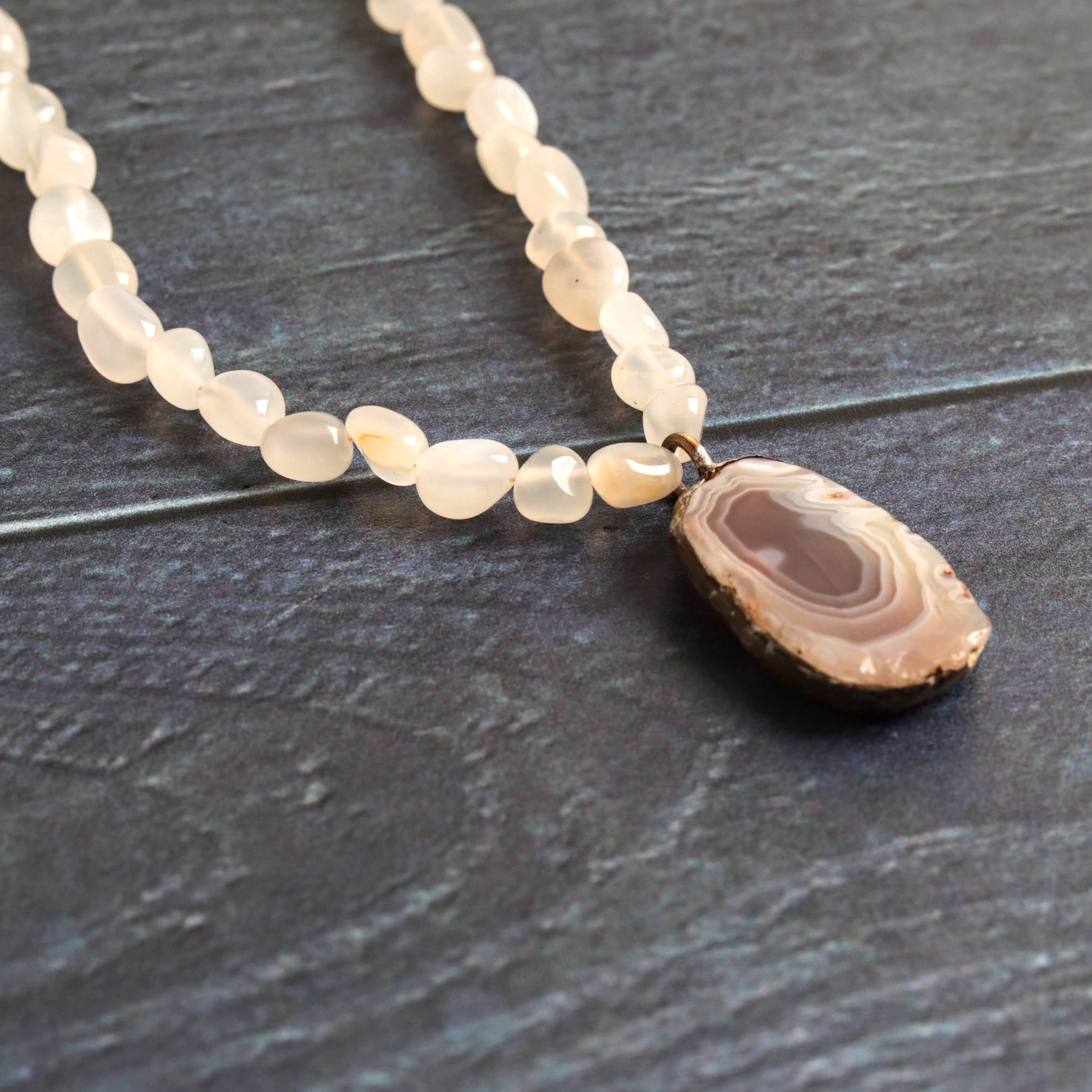 Botswana agate & Moonstone - Handmade Jewellery - i am boho