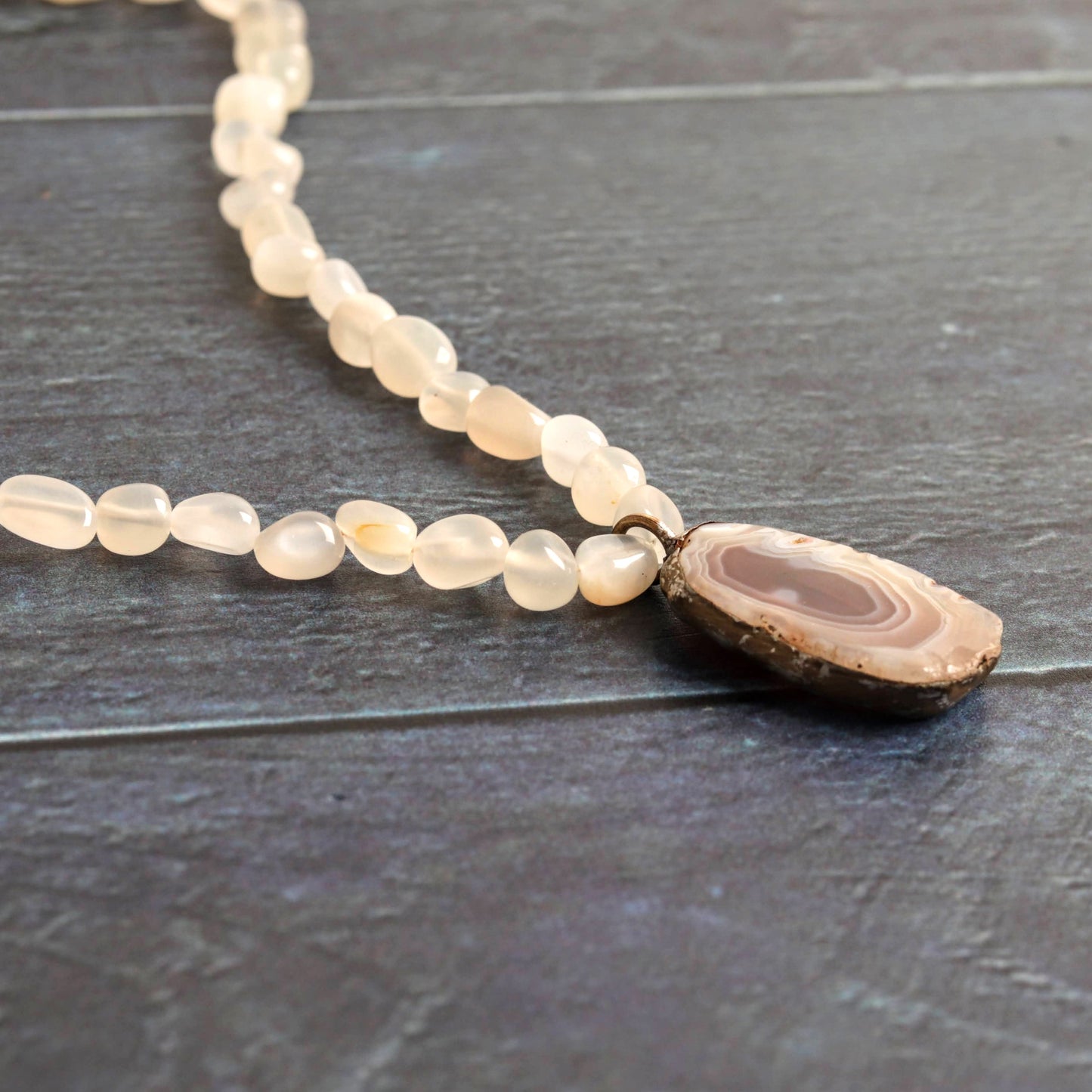 Botswana agate & Moonstone - Handmade Jewellery - i am boho