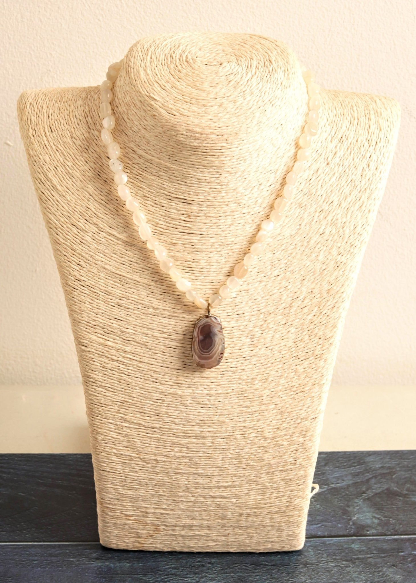 Botswana agate & Moonstone - Handmade Jewellery - i am boho