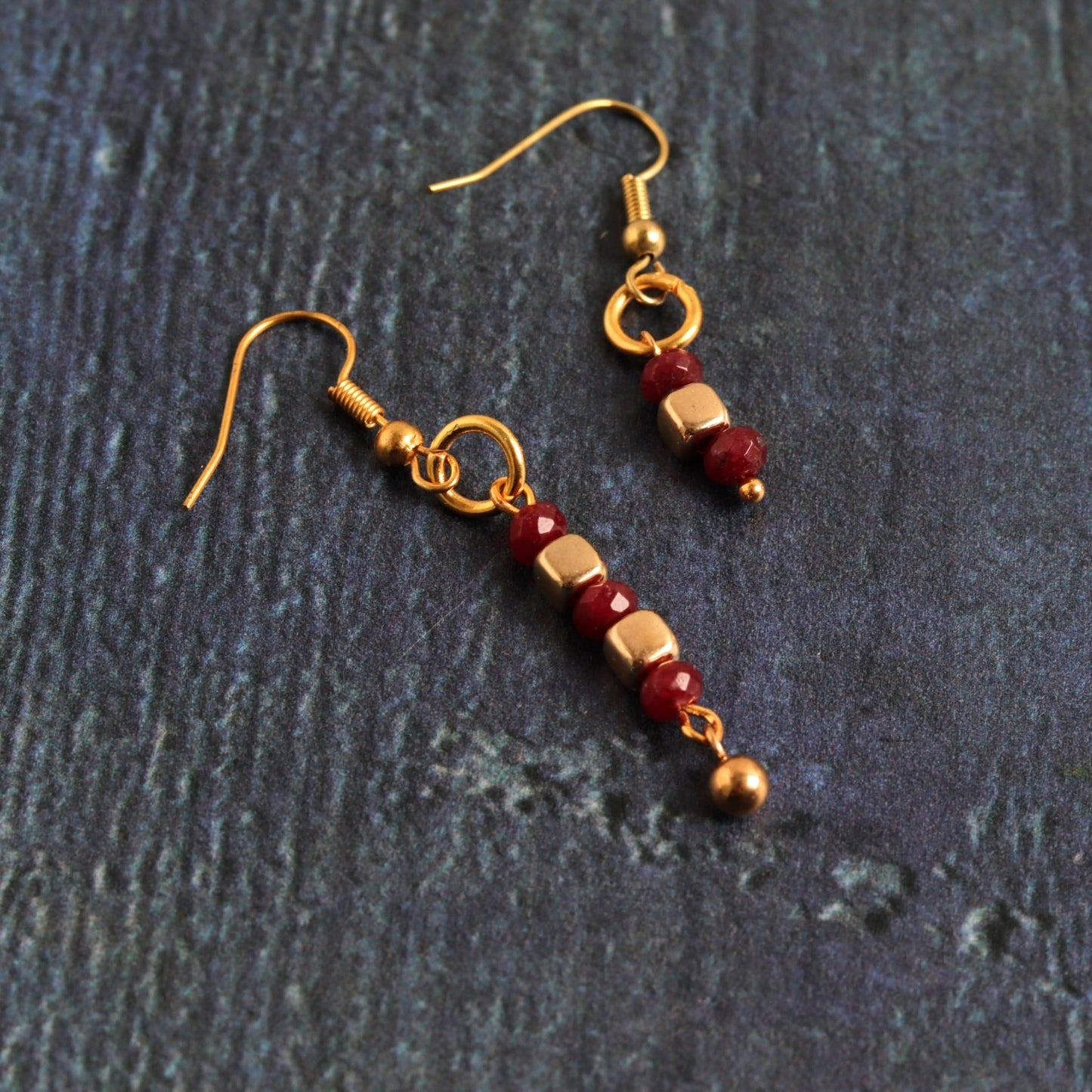 Garnet Imbalance - Handmade Jewellery - i am boho