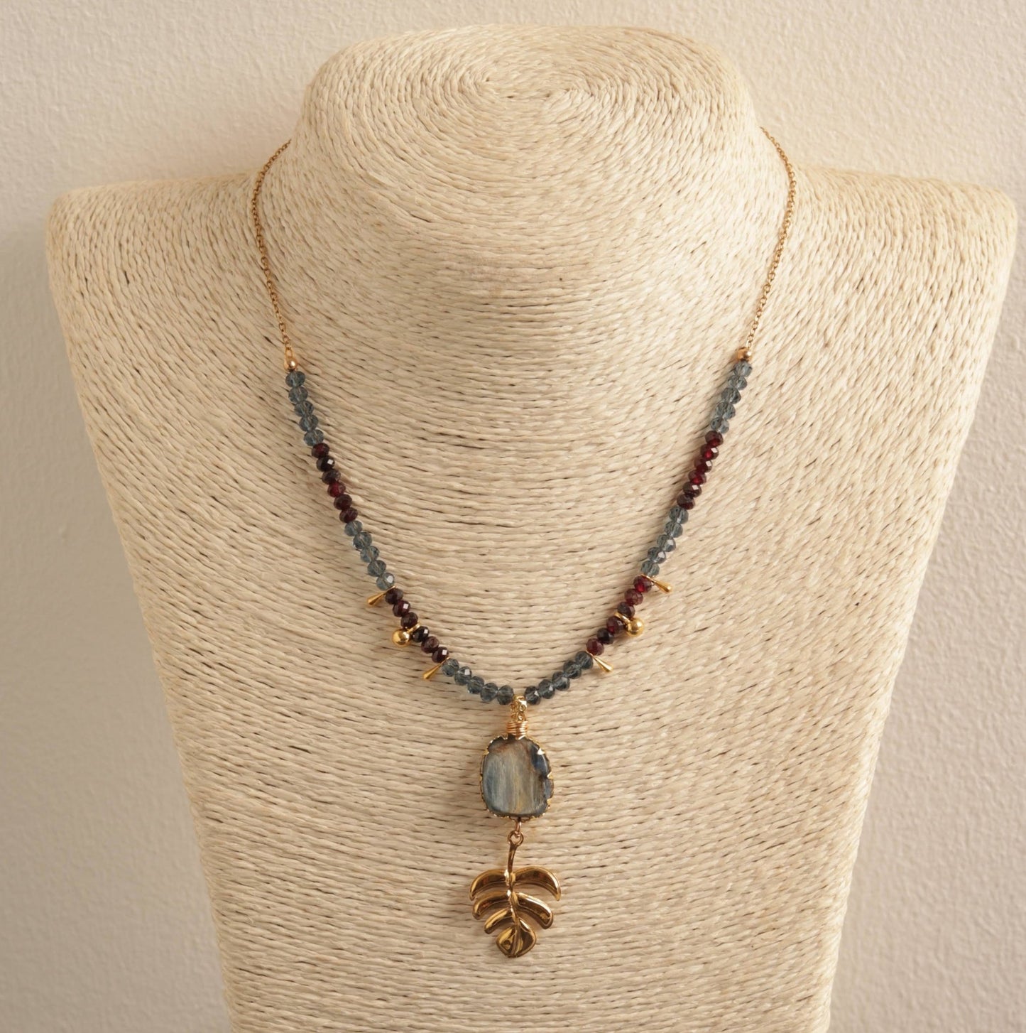 Kyanite & Garnet