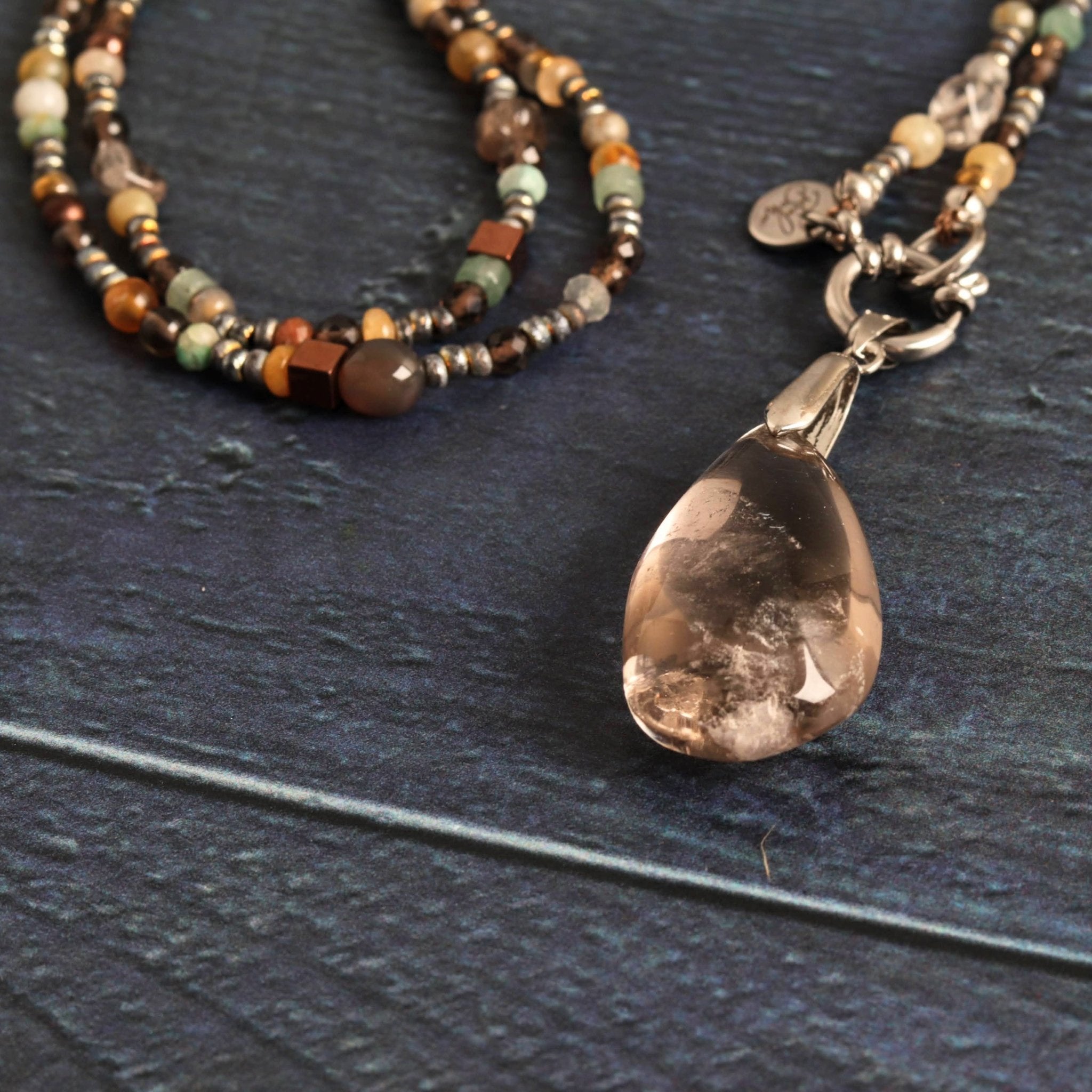 Smokey Jade Lariat - Handmade Jewellery - i am boho