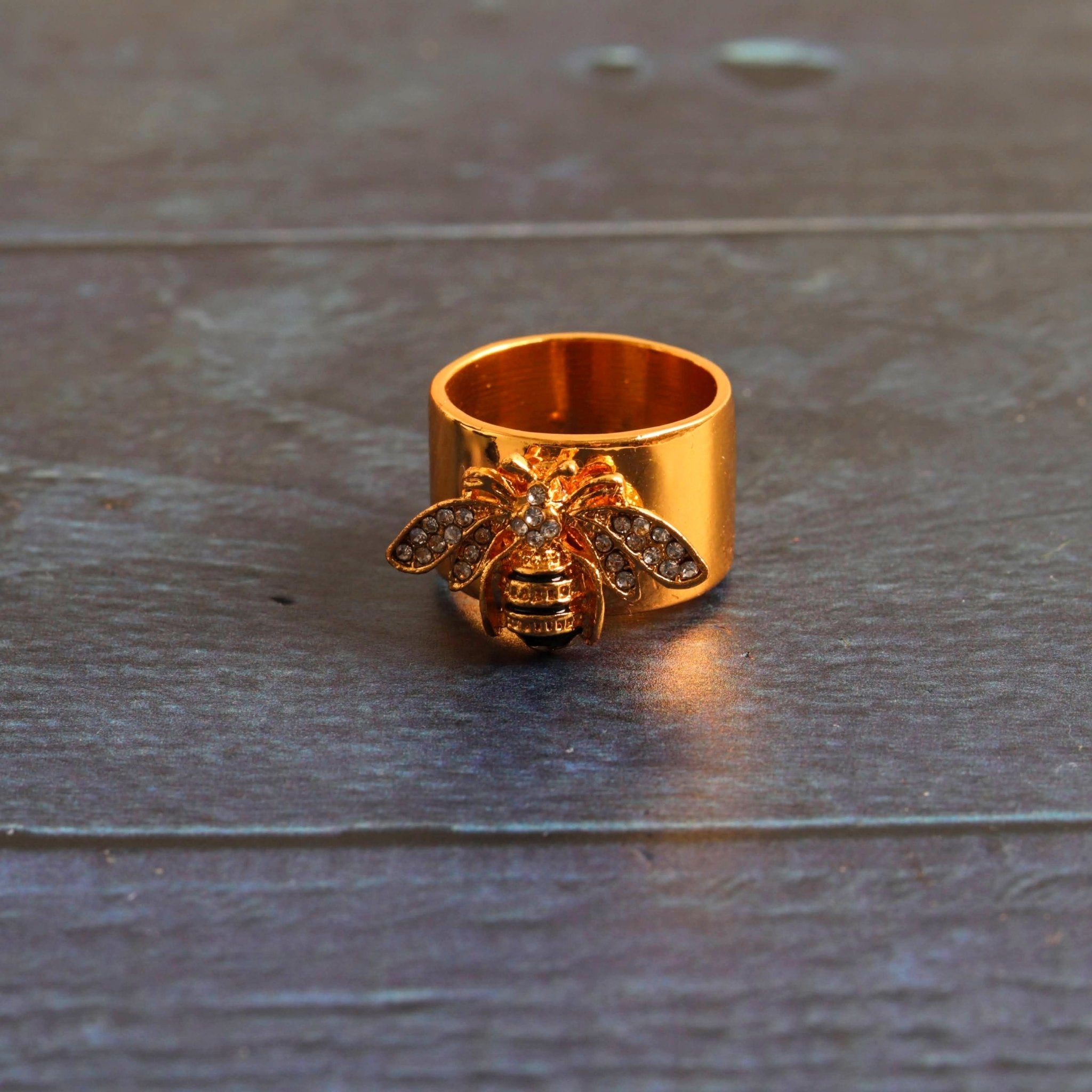 Queen Bee- Handmade Jewellery - i am boho
