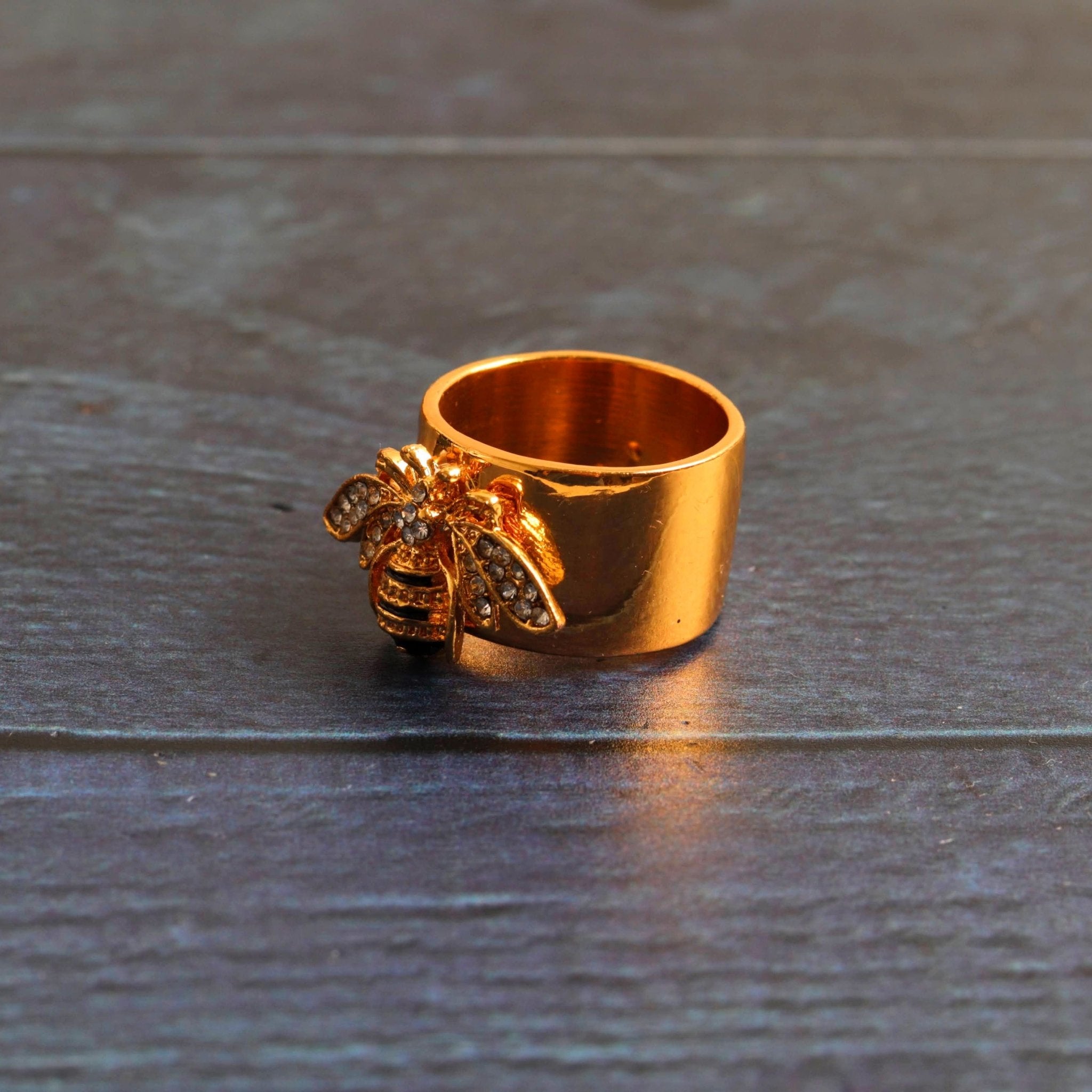 Queen Bee- Handmade Jewellery - i am boho