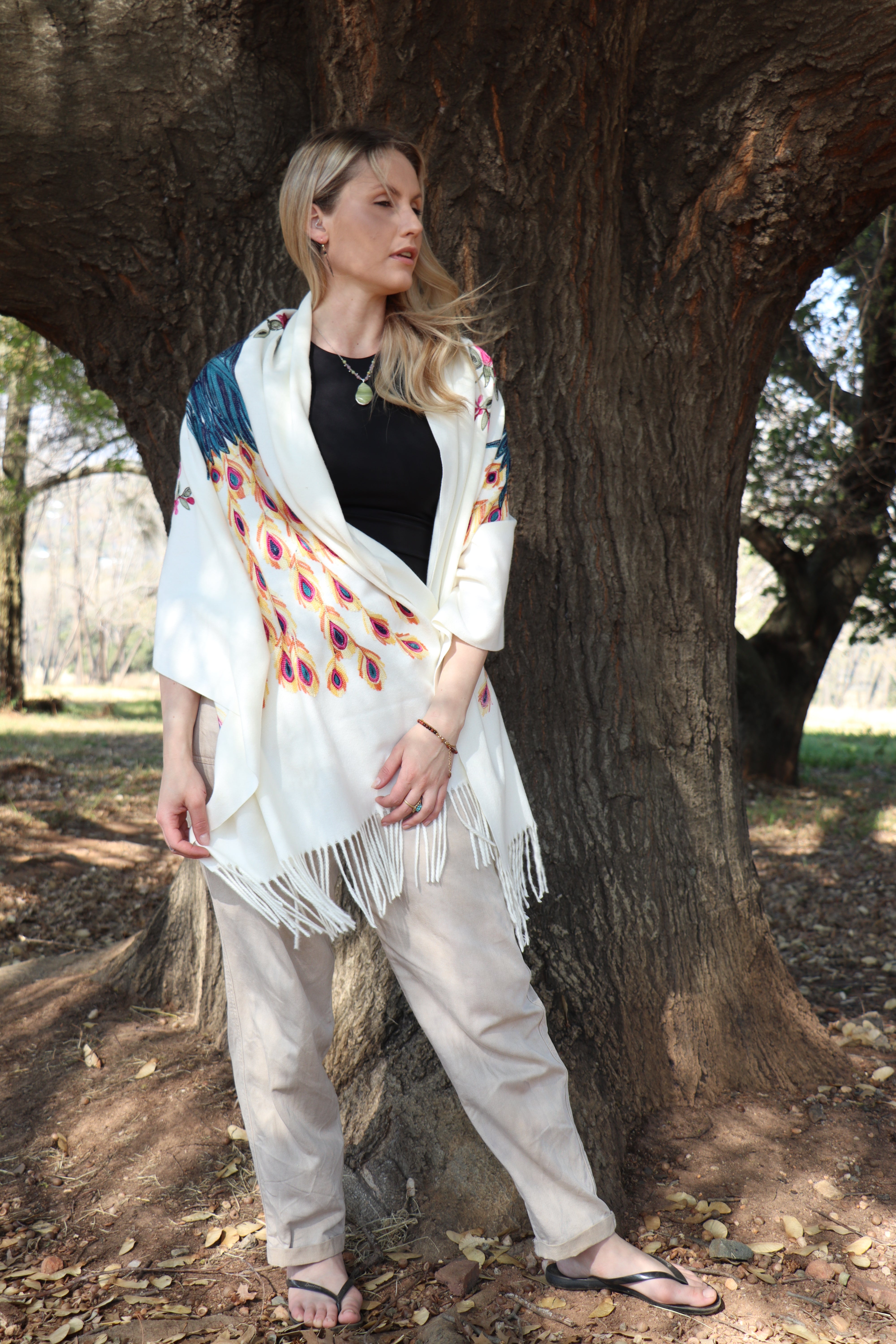 Cashmere Pashmina in Cream Peacock