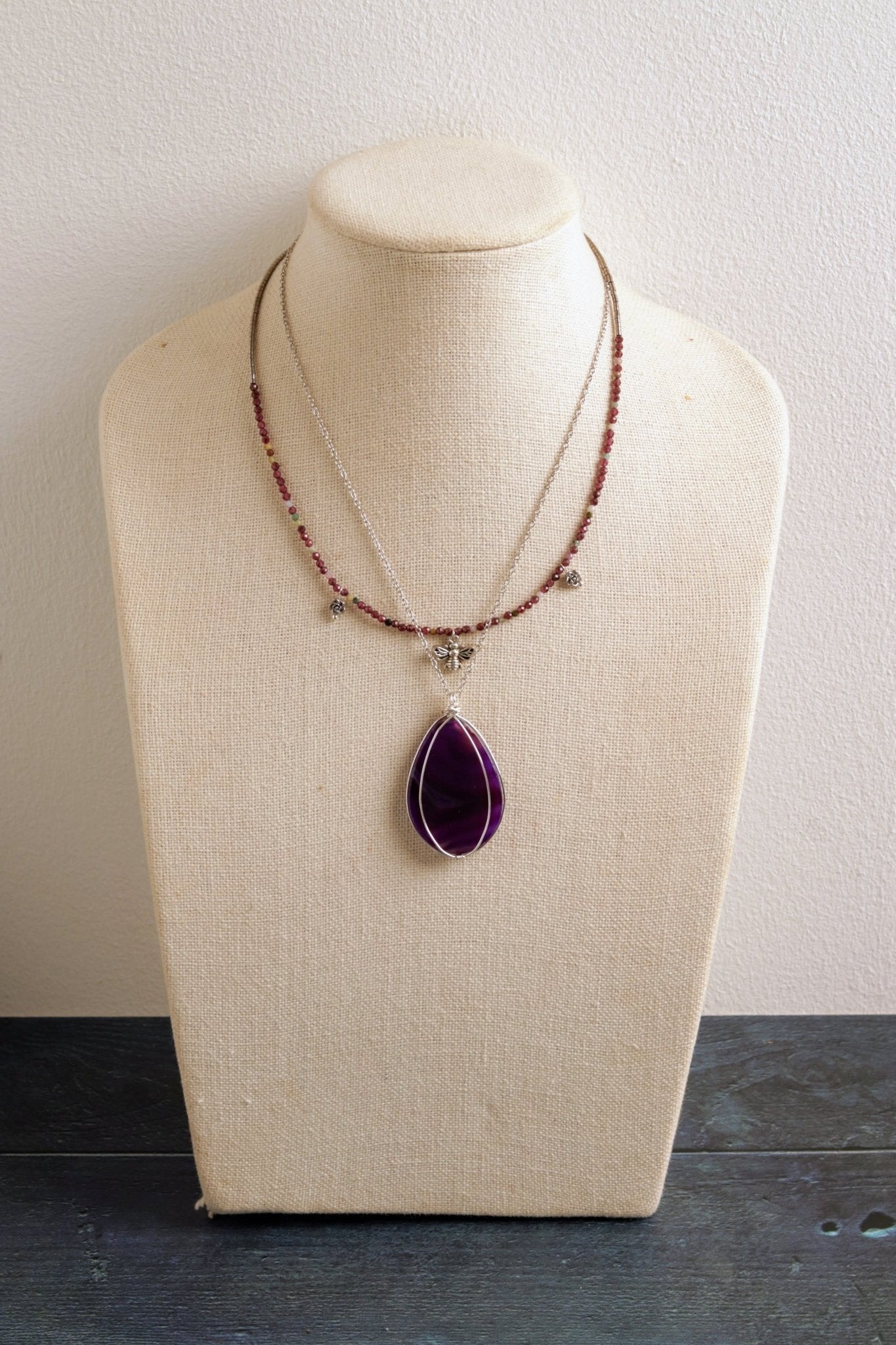Queen Bee- Handmade Jewellery - i am boho
