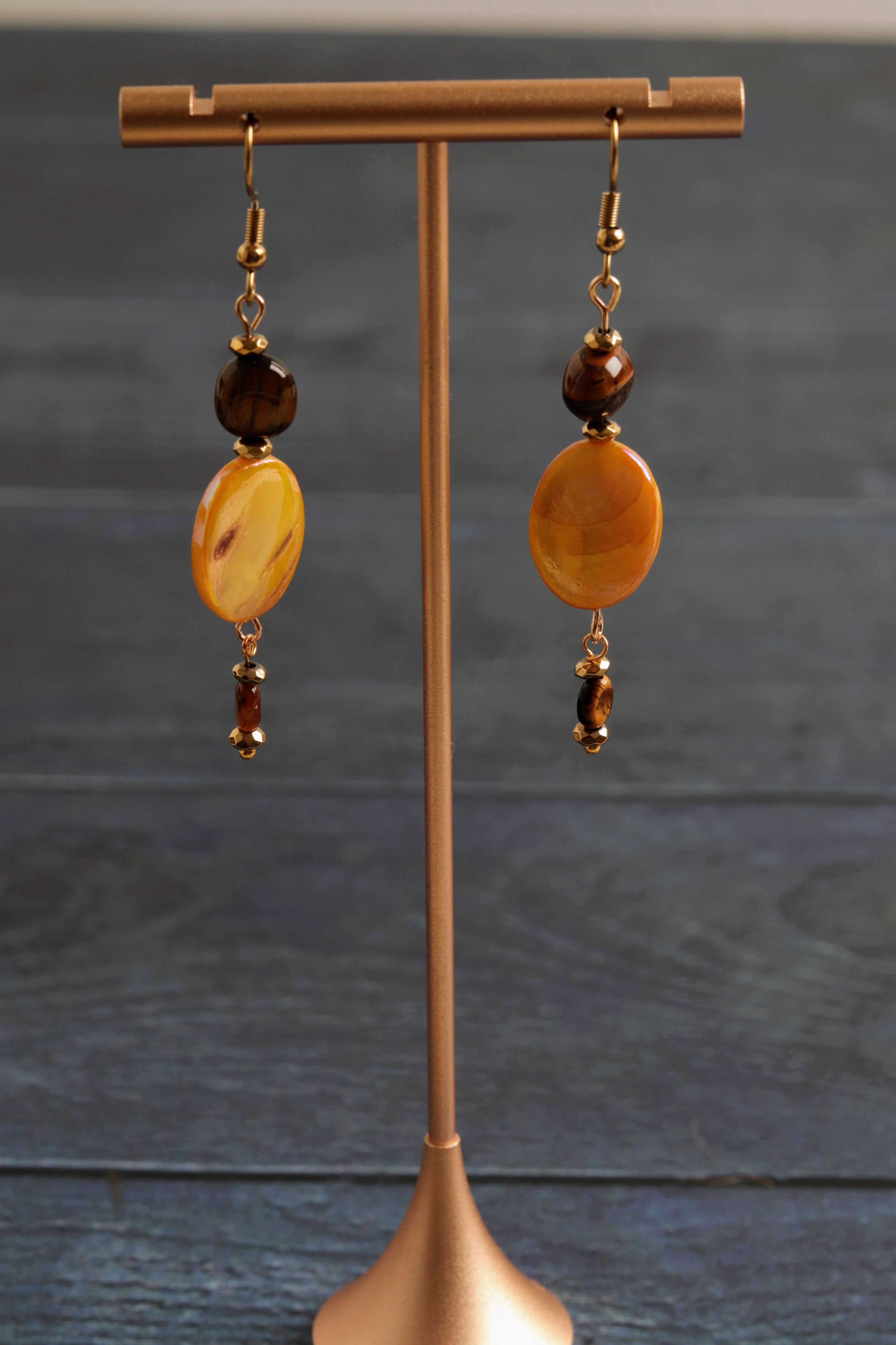 Amber pearl drop