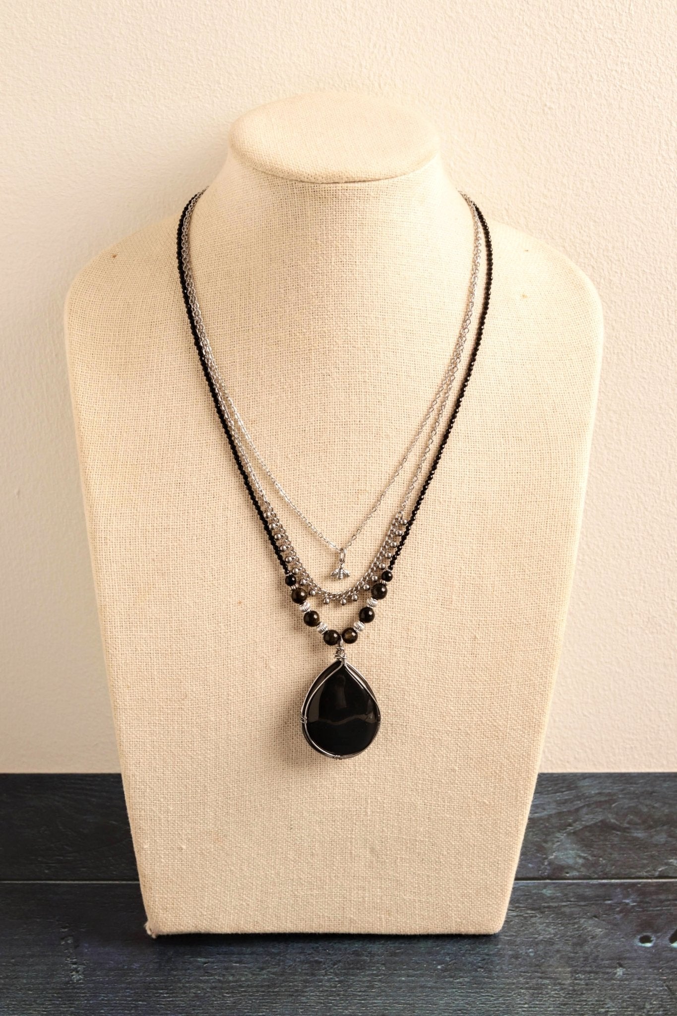 Obsidian Queen- Handmade Jewellery - i am boho