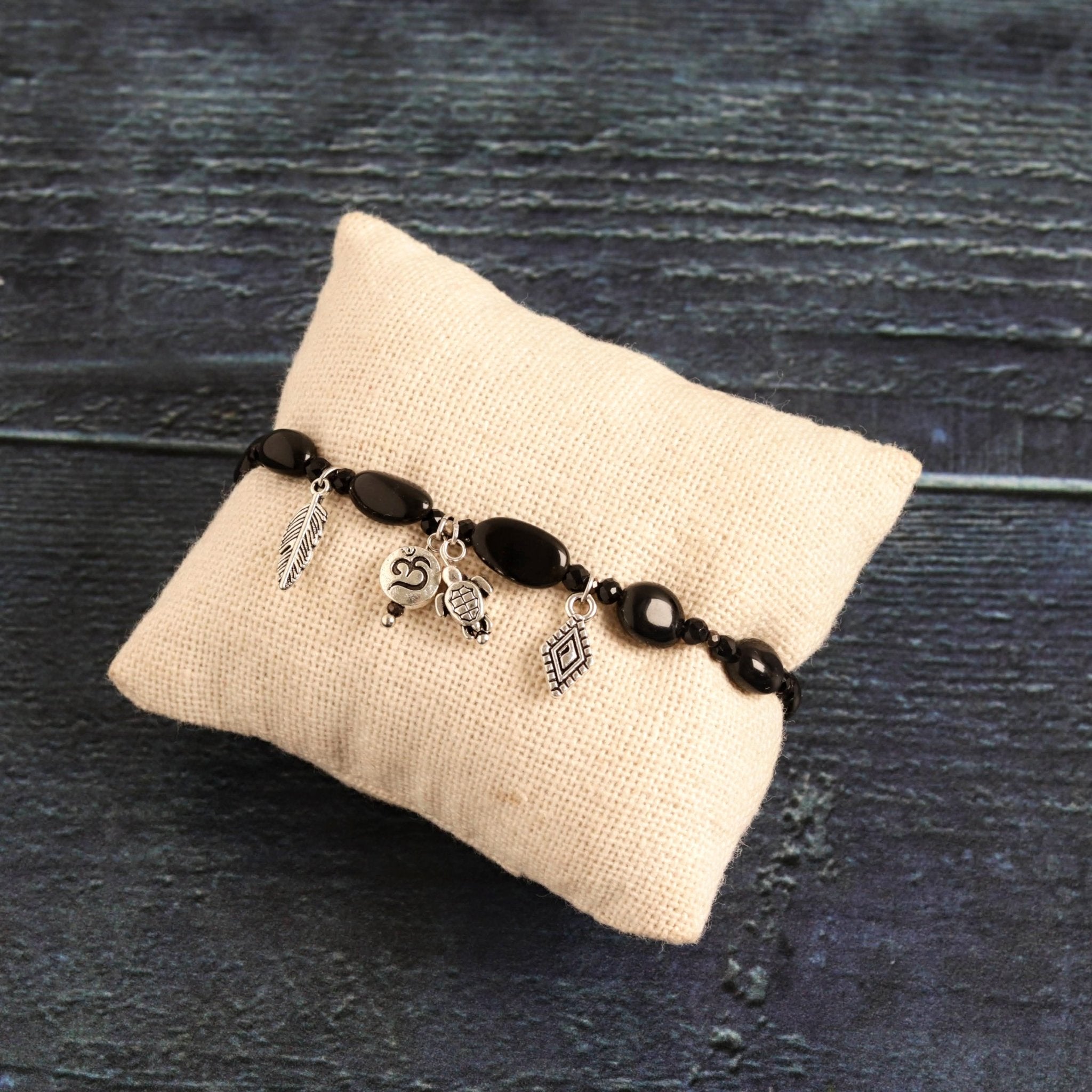 Dark Charms- Handmade Jewellery - i am boho