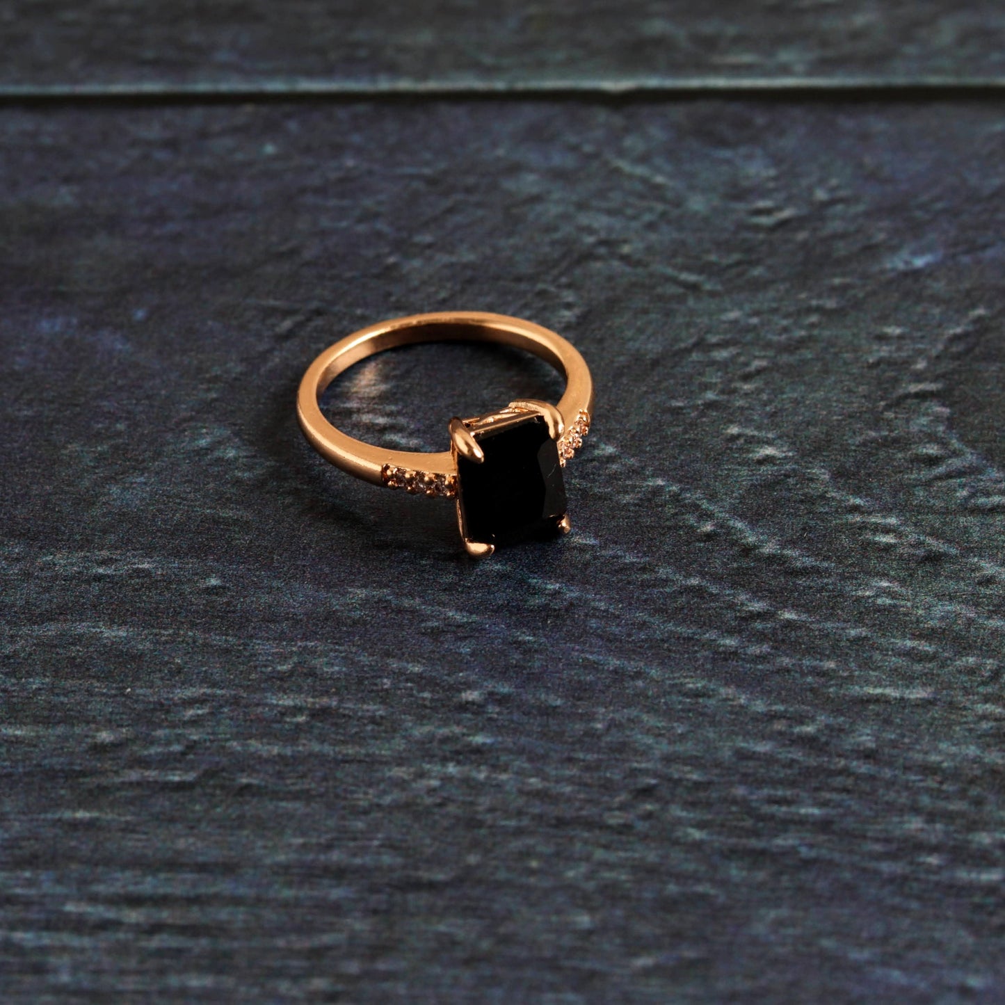 Dark Solitaire- Handmade Jewellery - i am boho