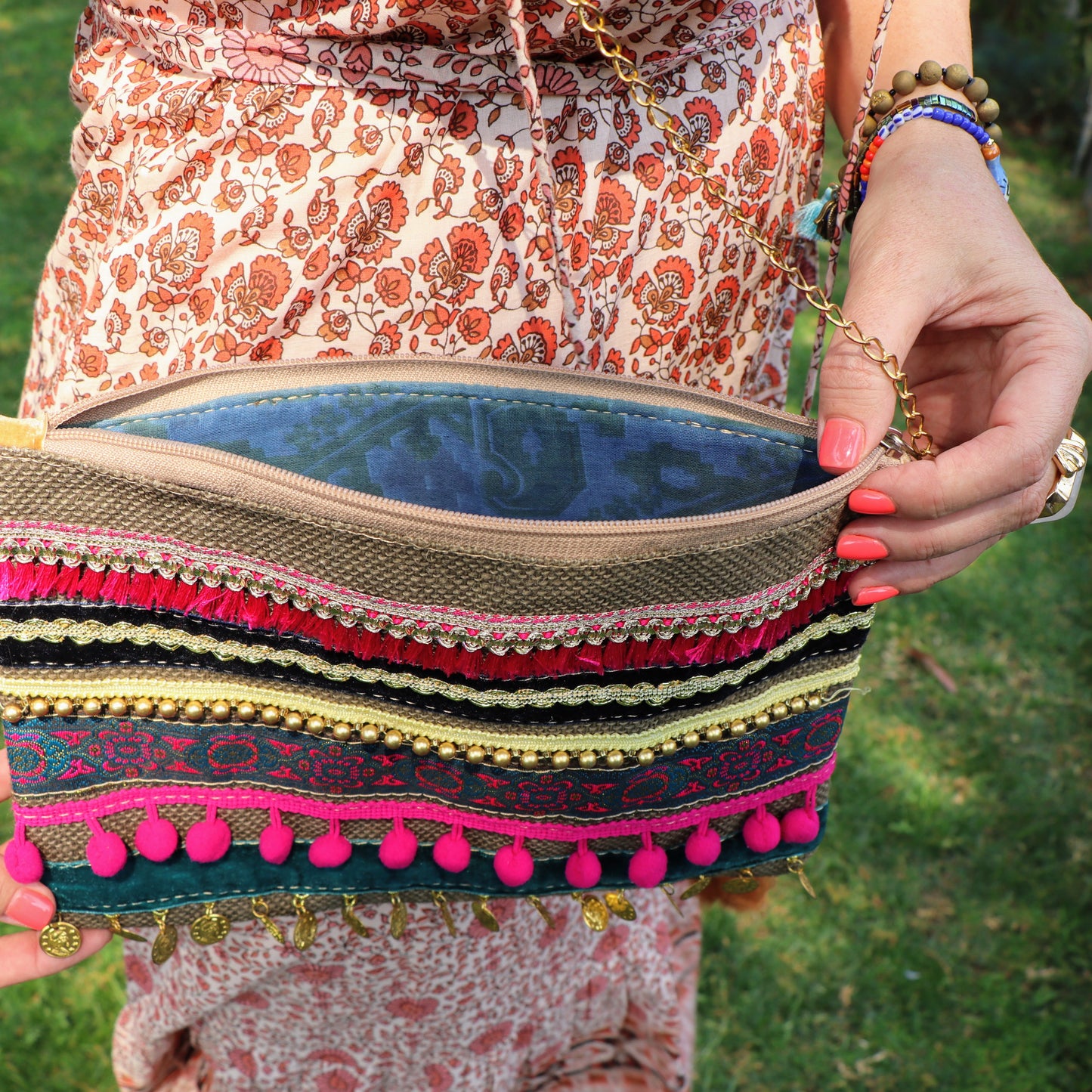 Cass crossbody bag in fuscia & sun