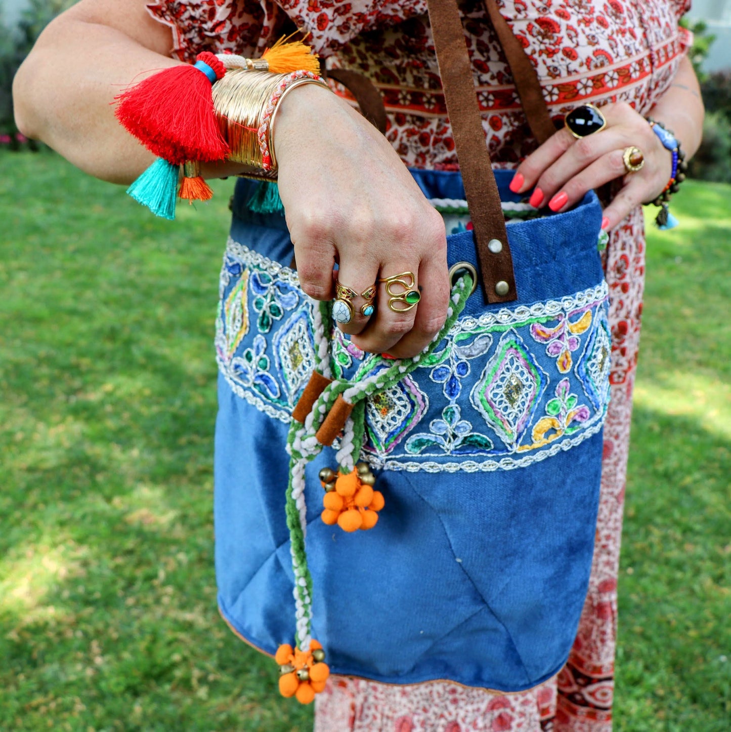 Tangerine pompom quilted bag
