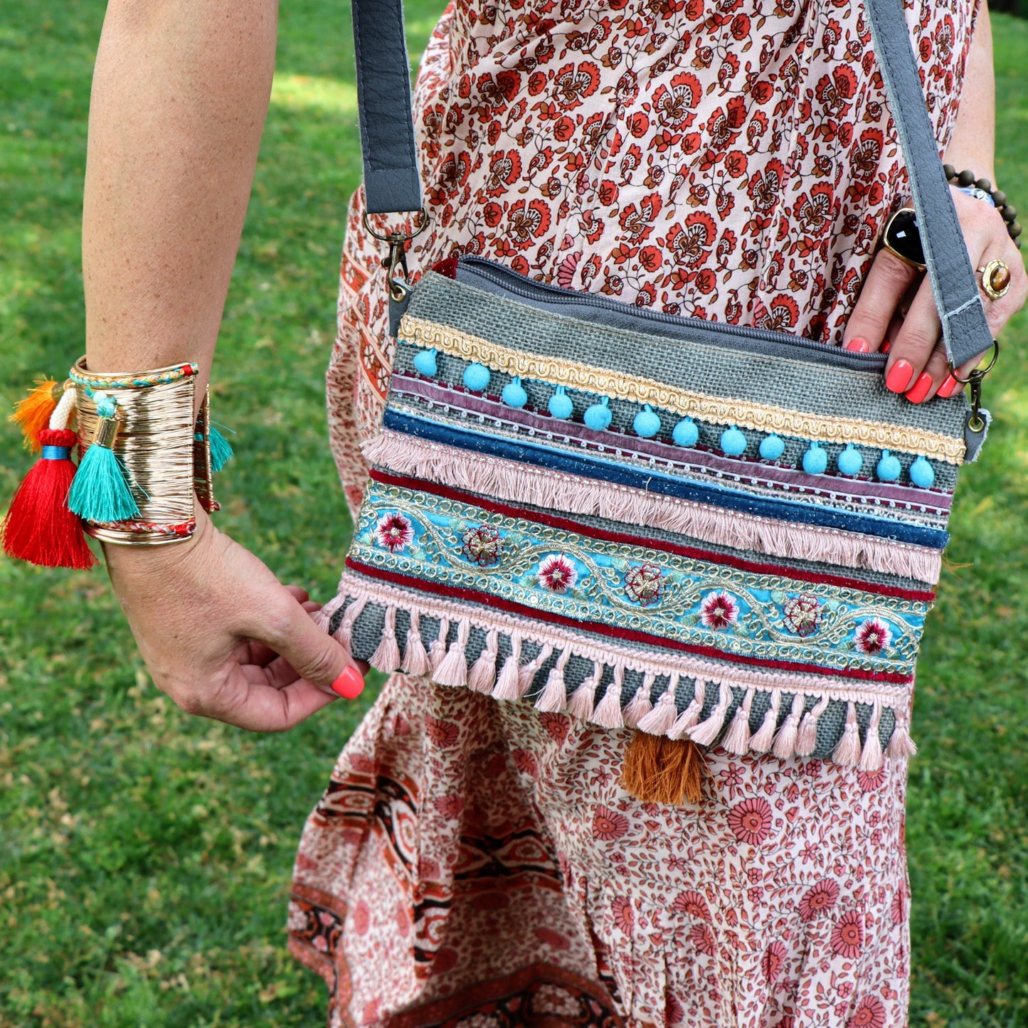 Cass crossbody bag in dusty rose & sky