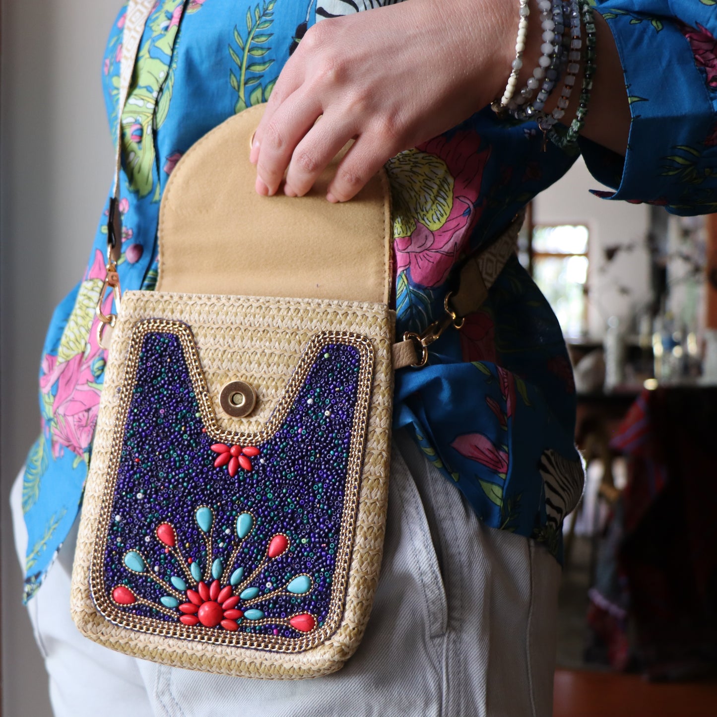 Chloe's crossbody bag in navy