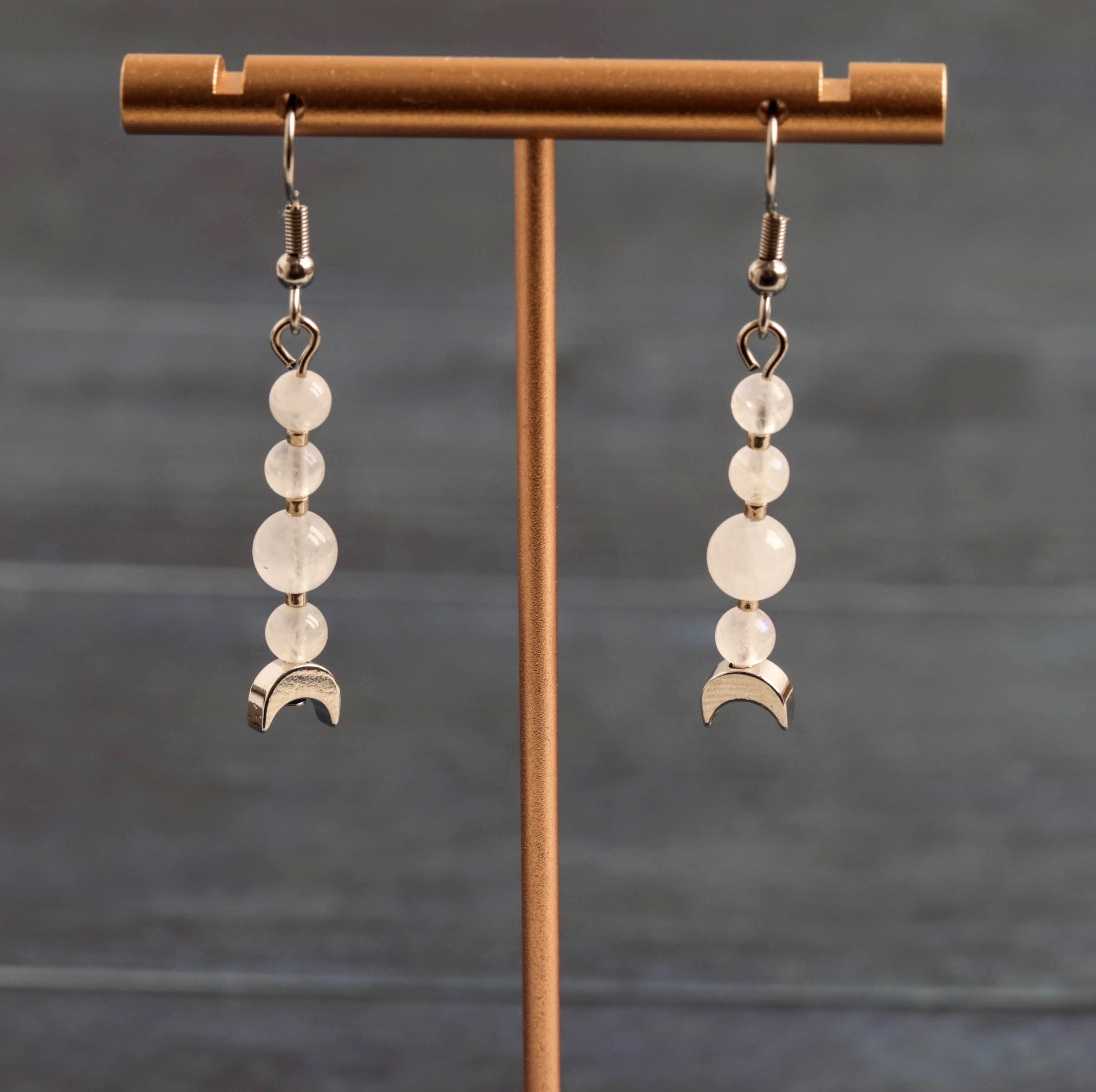 Waxing moon drop