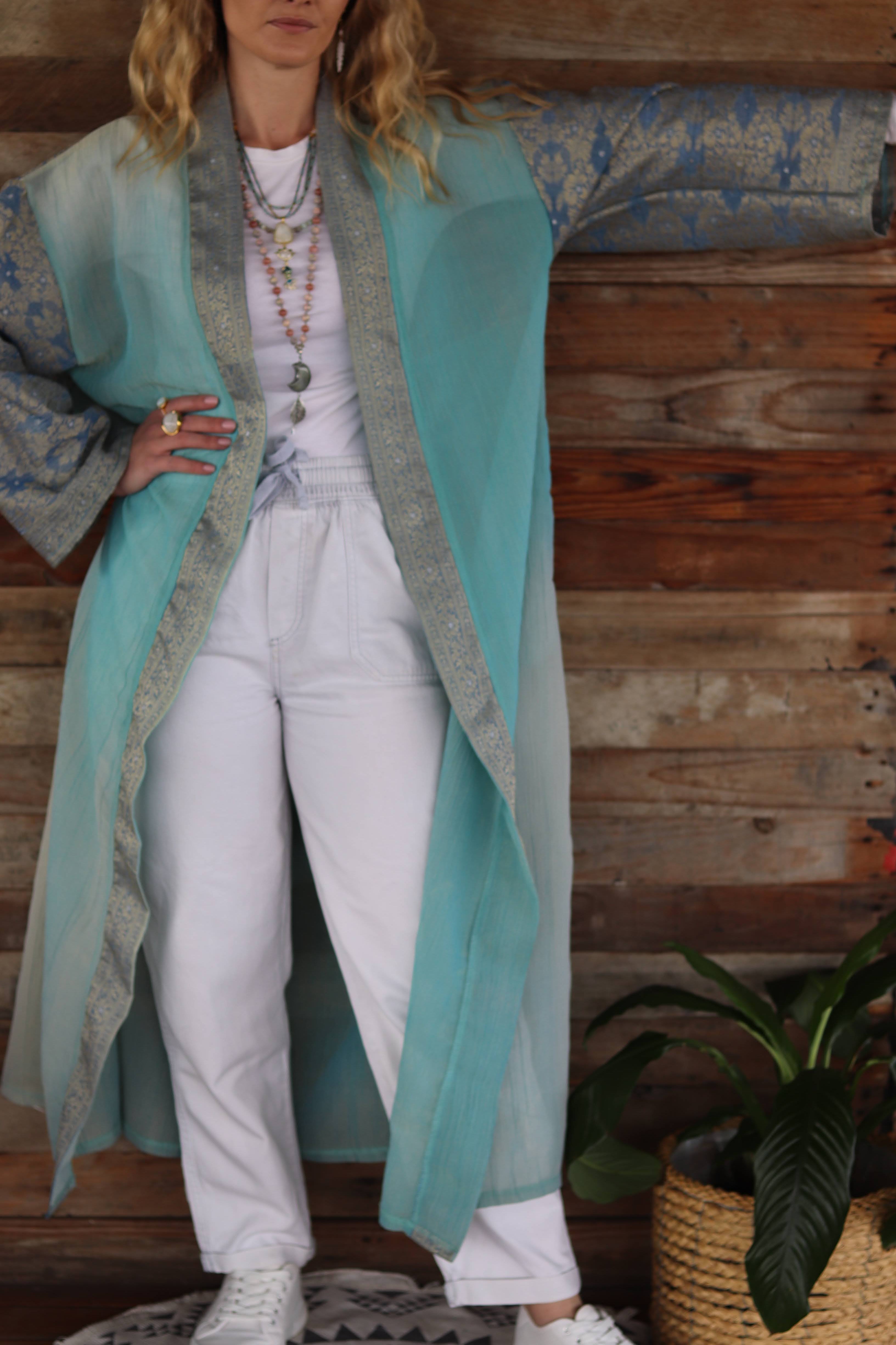 Wavewander kimono