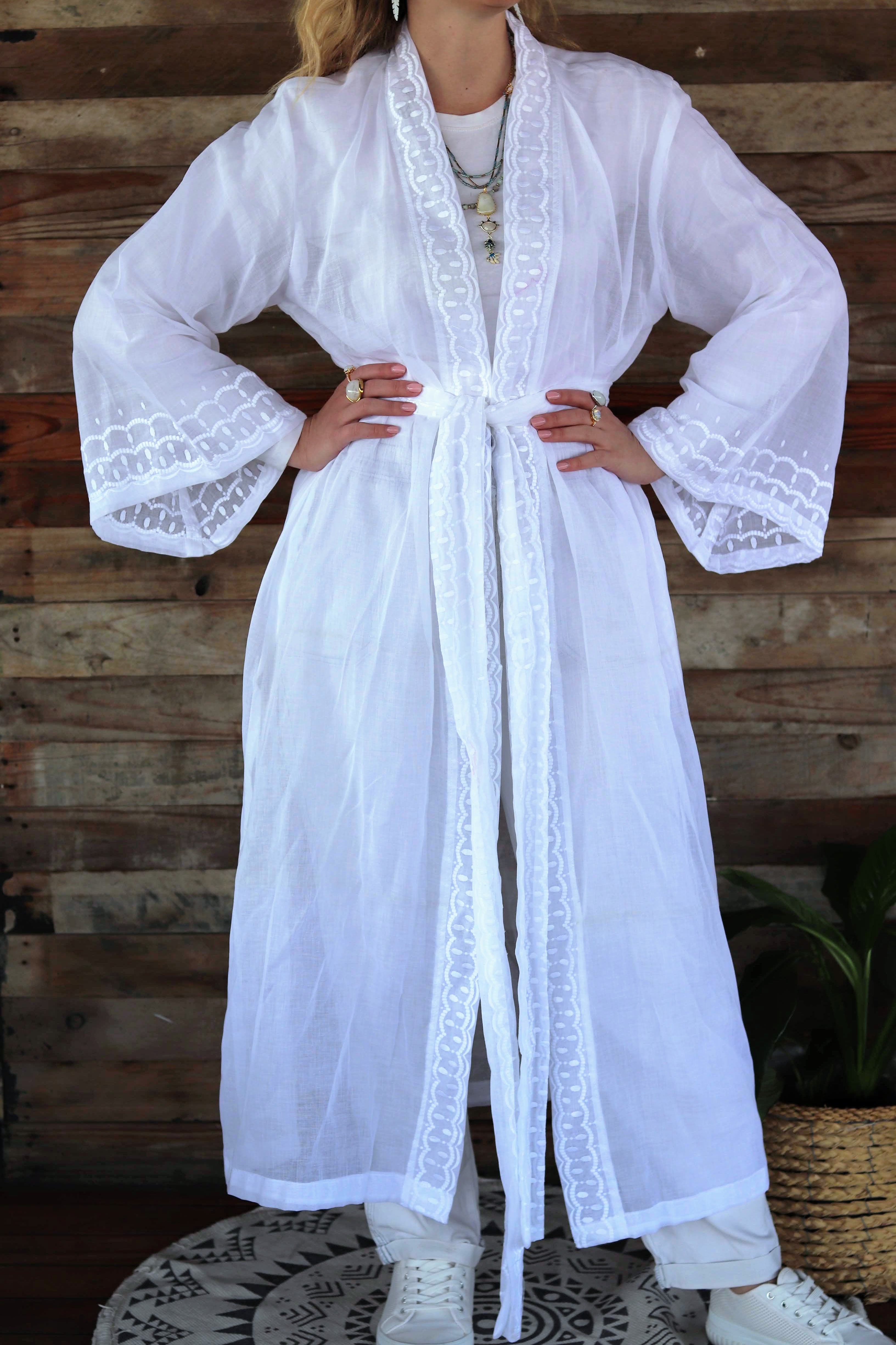 Moonrise kimono