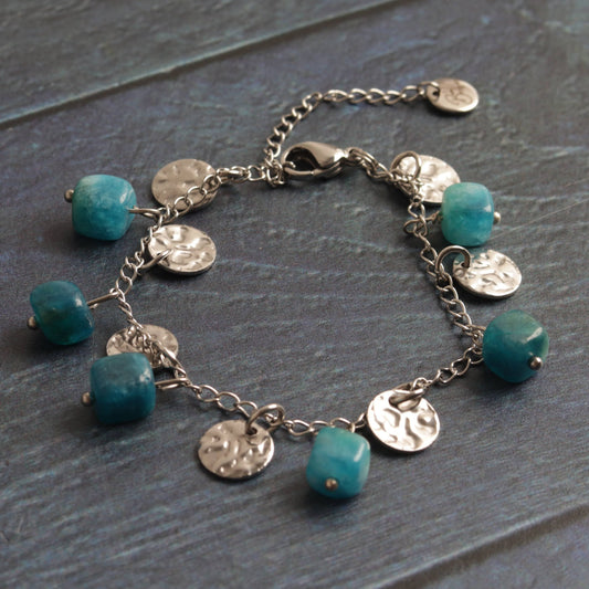 Apatite Hippie