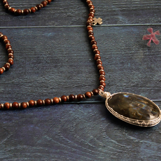 Rosewood & Labradorite