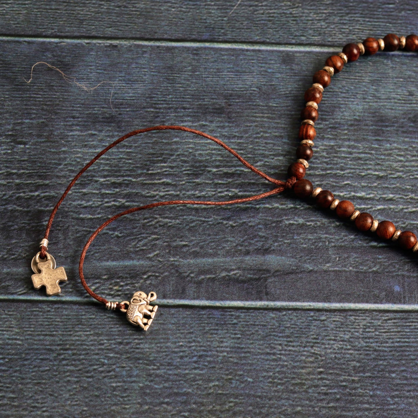 Rosewood & Labradorite