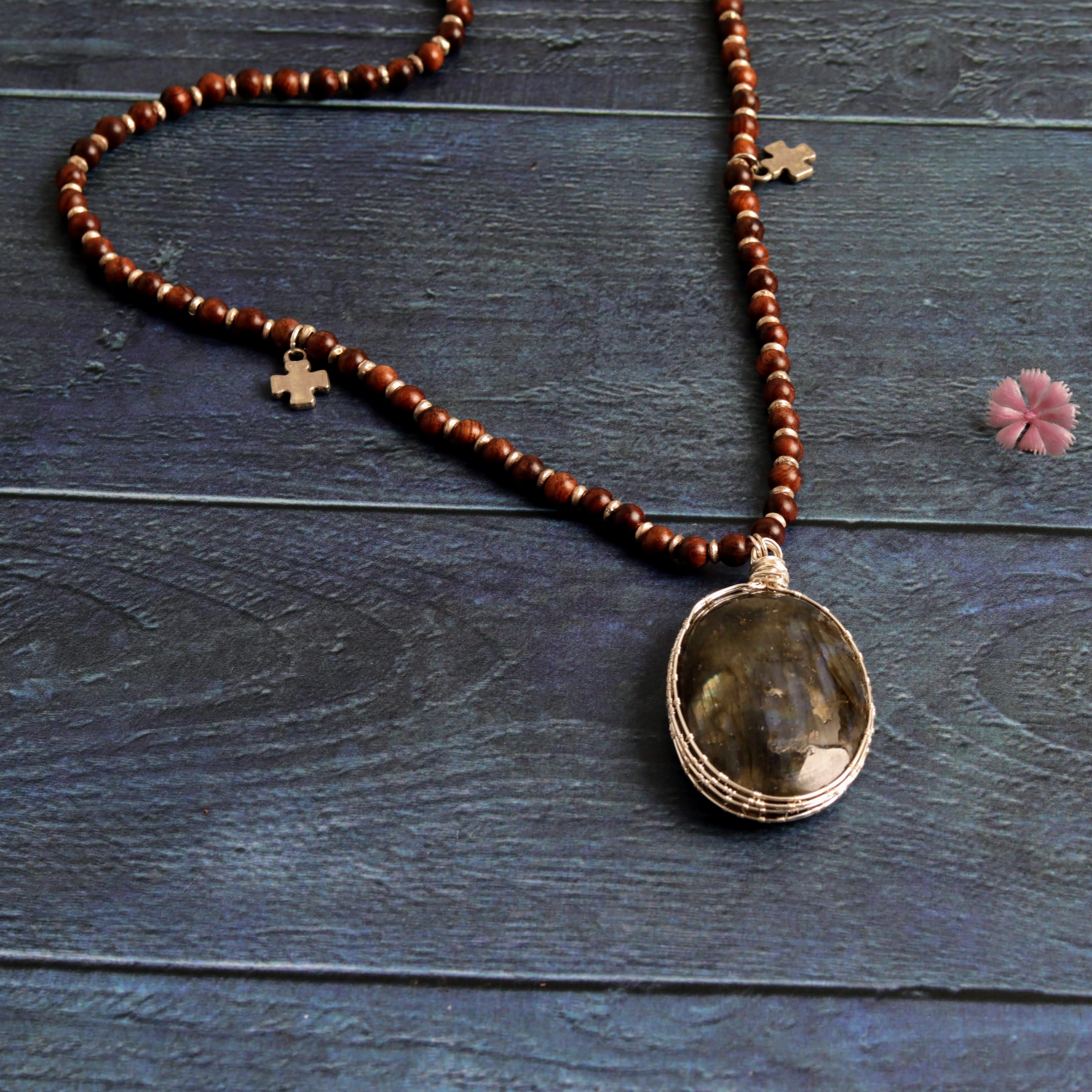 Rosewood & Labradorite