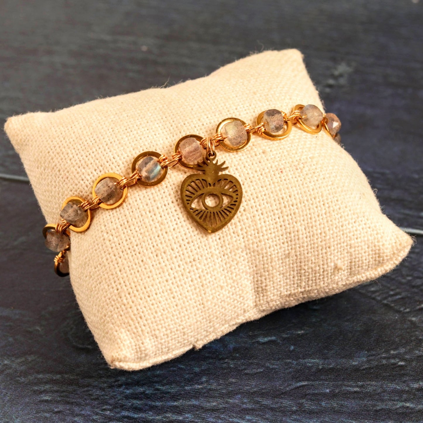 The Heart That Sees- Handmade Jewellery - i am boho