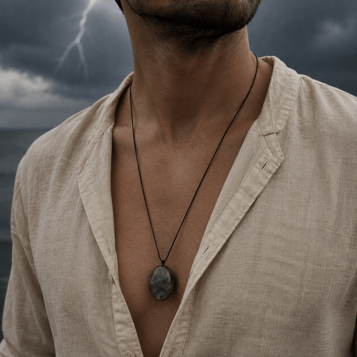 Held Close, Kept Dark- Handmade Jewellery - i am boho