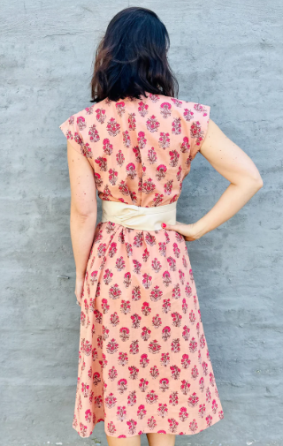 Savita in Peachy Posy